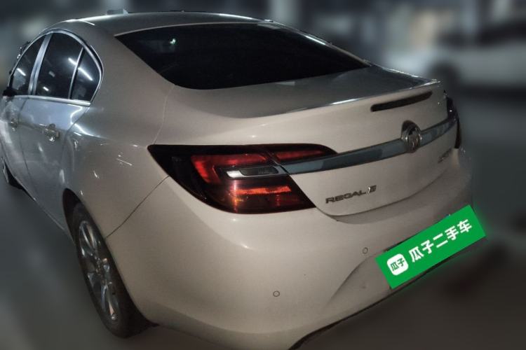 Used Buick Regal 2015 1.6T Leading Technology Model Rear Left 45 Deg