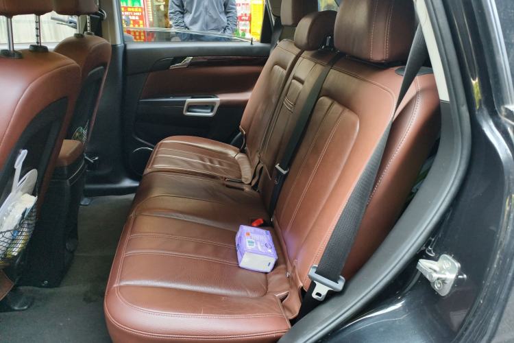 Used Opel Antara 2012 2.4L Two-Wheel-Drive Comfort Edition