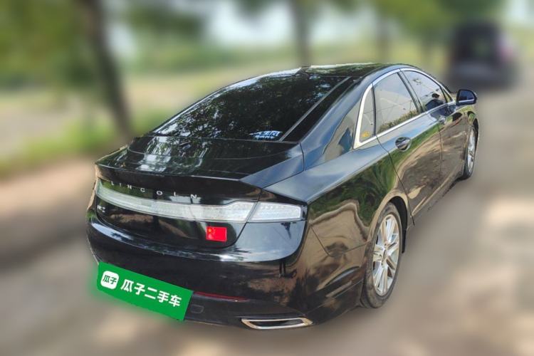 Used Lincoln MKZ 2016 2.0T Luxury Edition Rear Right 45 Deg