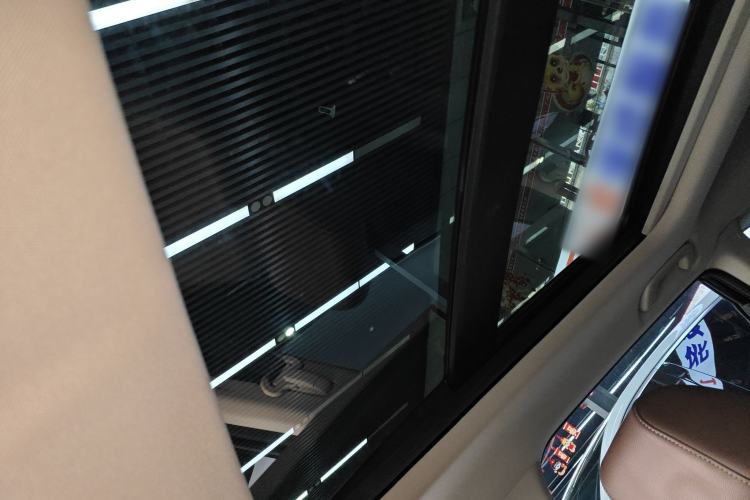 Used Honda CR-V 2023 240TURBO Two-Wheel Drive Deluxe Edition 7 Seats