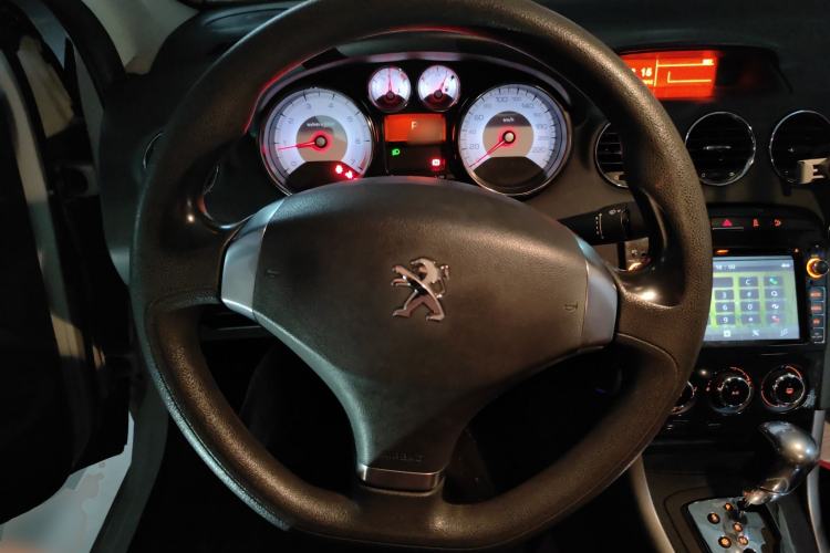 Used Peugeot 408 2013 2.0L Automatic Comfort Edition
