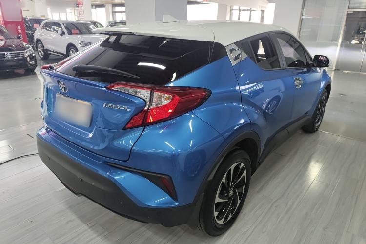 Used Toyota IZOA 2018 2.0L Yichi Edition China V Standard