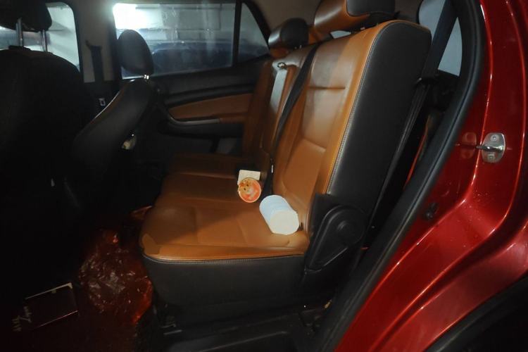 Used CHANGAN OSHAN CX70 2016 1.6L Manual Luxury Model