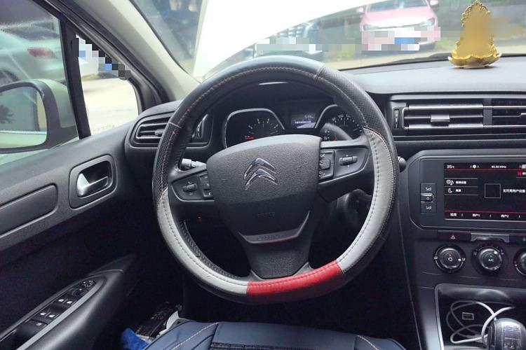 Used Citroen C4 Sega 2018 1.6L Manual Luxury Model Steering Wheel