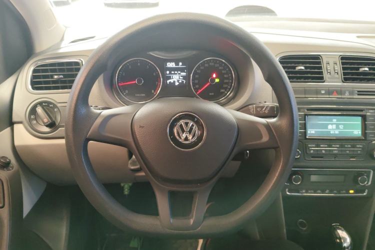 Used Volkswagen Polo 2014 1.6L Automatic Comfort Edition
