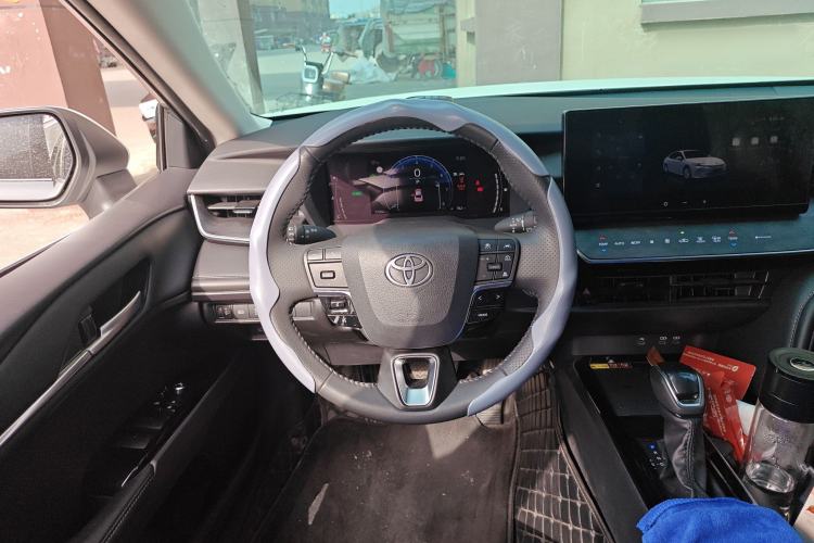Used Toyota Camry 2024 Dual-Motor 2.0 HGVP Luxury Edition Steering Wheel