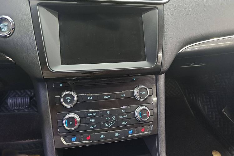 Used Ford Taurus 2017 EcoBoost 245 Fashion Edition