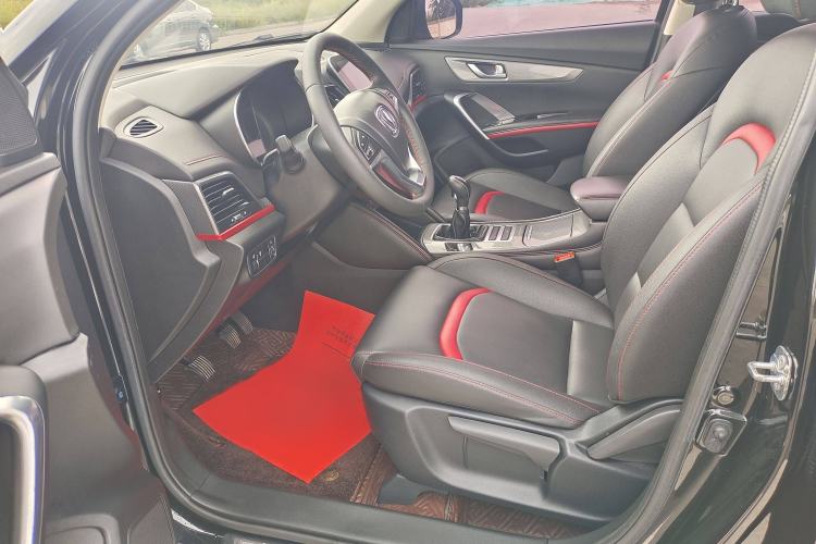 Used CHANGAN CS55 2017 1.5T Manual Colorful Edition

