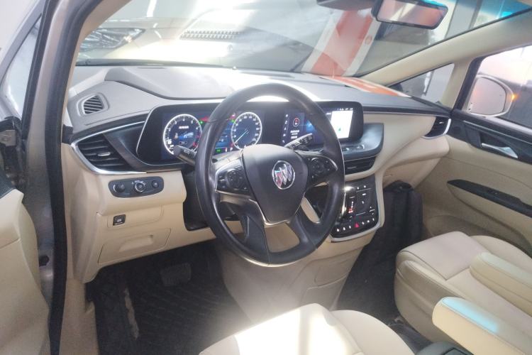 Used Buick GL8 2022 ES Landtrek 653T Luxury Edition