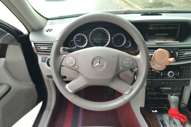 Used Mercedes-Benz E-Class 2011 E 200 L CGI Elegant Model