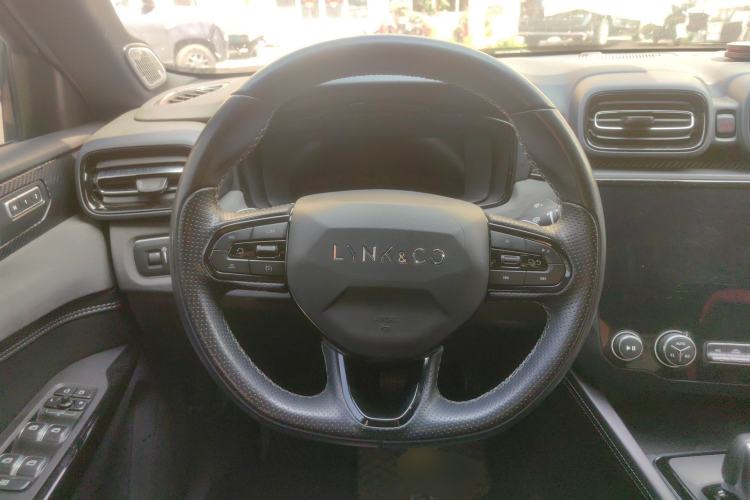 Used Lynk & Co 03 2022 1.5TD DCT JingPro
