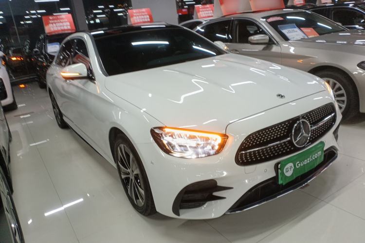 Used Mercedes-Benz E-Class New Energy 2022 Restyled E 350 e L Plug-in Hybrid Sports Sedan
