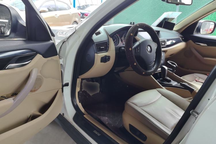 Used BMW X1 2010 sDrive18i Luxury Model Driver Seat