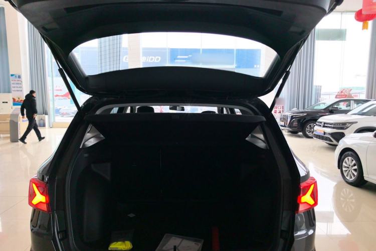 Used Jetta VS7 2024 280TSI Automatic Glory Edition