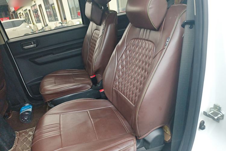 Used Wuling Hongguang PLUS 2019 1.5T Manual Comfort Version 7 Seats
