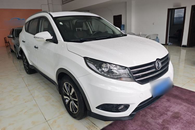Used Dongfeng Fengon 580 2017 1.5T CVT Luxury Model Front Right 45 Deg