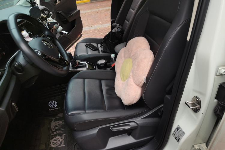 Used Volkswagen T-ROC 2020 280TSI DSG Two-Wheel-Drive Elite Version
