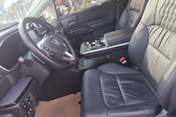 Used Honda Elysion 2024 2.0L eHEV Luxury Edition Left Front Seat