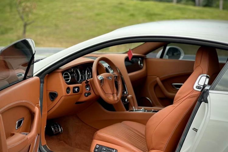 Used Bentley Continental 2015 4.0T GT V8 Standard Edition
