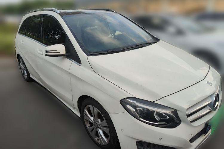 Used Mercedes-Benz B-Class 2015 B 200 Fashion Model

