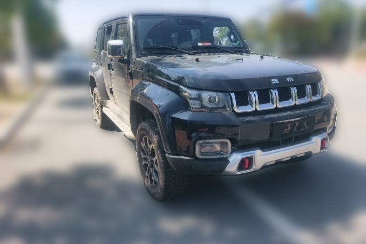 Used BAIC Off-Road BJ40 2019 2.0T Automatic Four-Wheel Drive Urban Hunter Edition Premium Model China V Emission Standard
