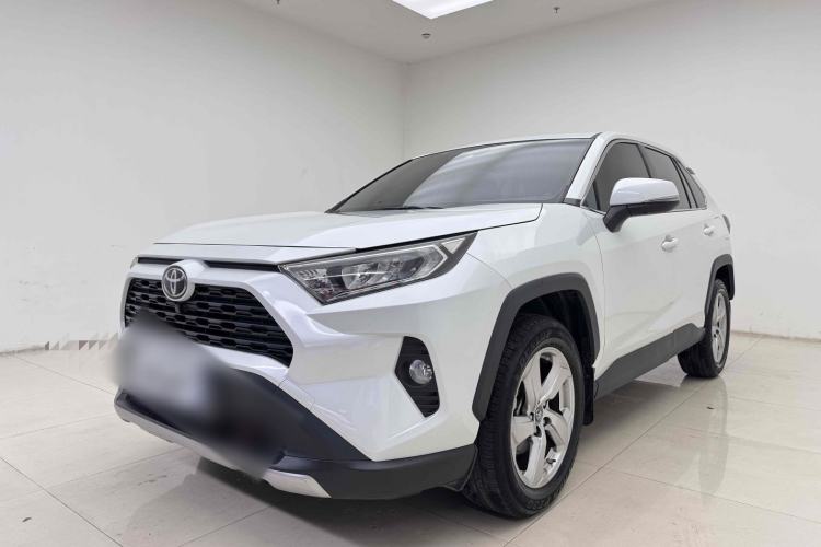Used Toyota RAV4 2021 2.0L CVT Two-Wheel Drive Fashion Edition