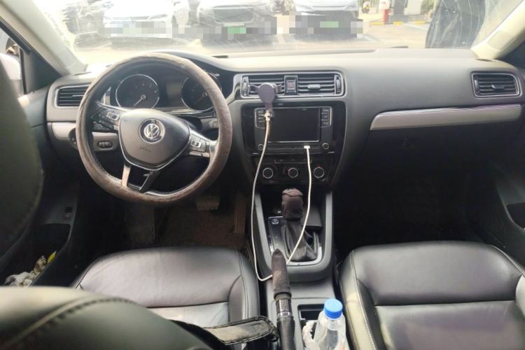 Used Volkswagen Sagitar 2017 1.6L Automatic Comfort Model
