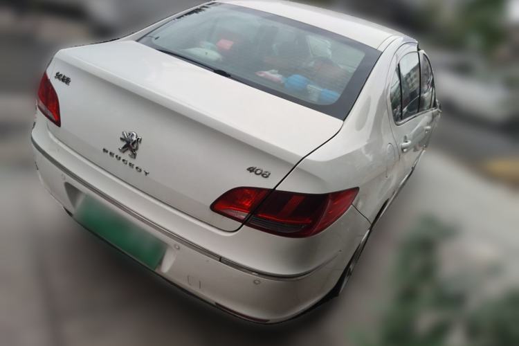 Used Peugeot 408 2011 2.0L Manual Luxury Edition
