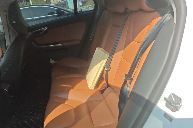 Used Volvo S60 2019 S60L T3 Intelligent Upgrade Edition
