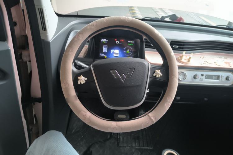 Used Wuling Hongguang MINIEV 2022 Macaron Premium Model – Lithium Iron Phosphate
