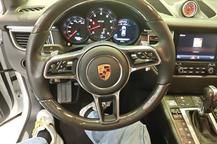 Used Porsche Macan 2017 Macan GTS 3.0T Steering Wheel