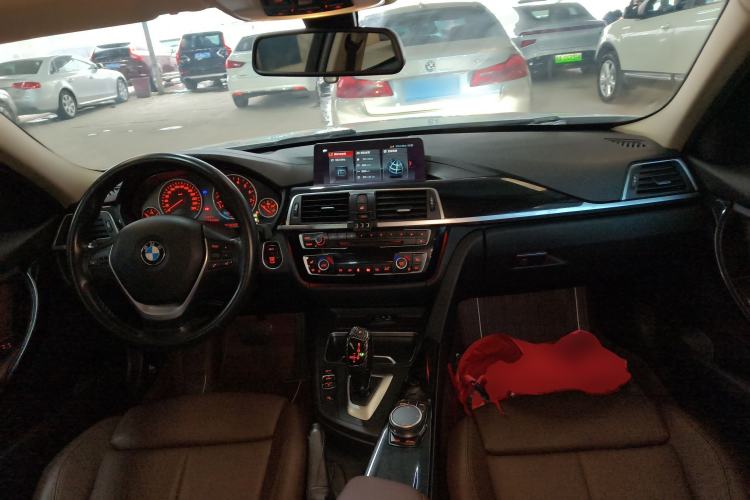 Used BMW 3 Series 2019 320Li Fashion Model Center Console