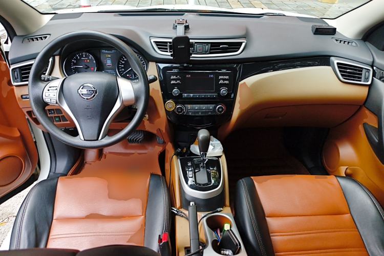 Used Nissan Qashqai 2016 2.0L CVT Elite Edition
