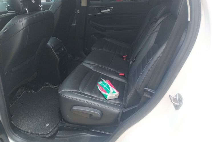 Used Ford Edge 2016 EcoBoost 245 Two-Wheel-Drive Titanium 7-Seater