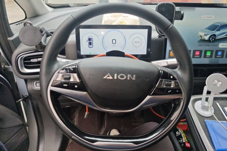 Used AION V 2024 Plus 70 Tech Edition Lithium Iron Phosphate