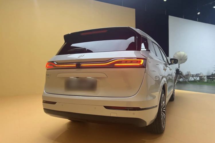 Used JETOUR Shanhai L9 2025 1.5TD 2DHT Luxury Edition 6-Seater Exterior 4