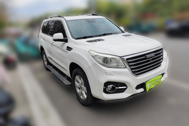 Used Haval H9 2017 2.0T Gasoline 4x4 Premium 5-Seater Front Right 45 Deg