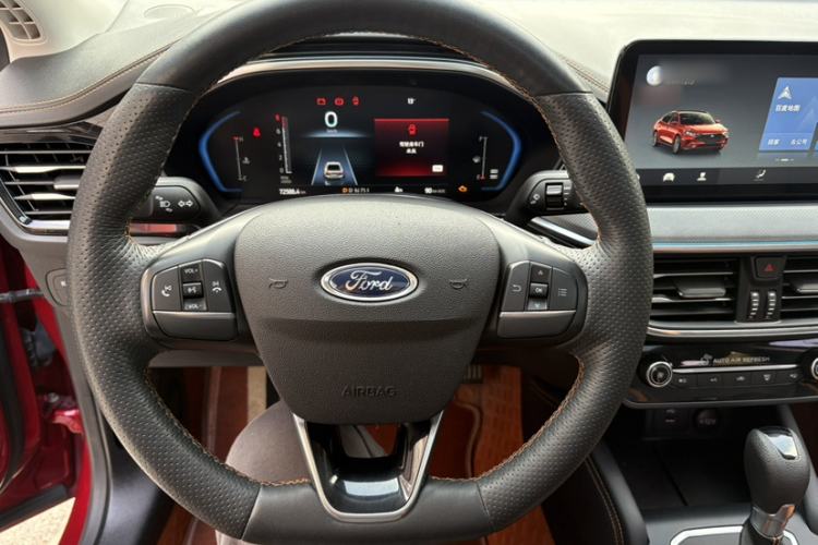 Used Ford Focus 2022 Sedan EcoBoost 180 Automatic Performance Edition
