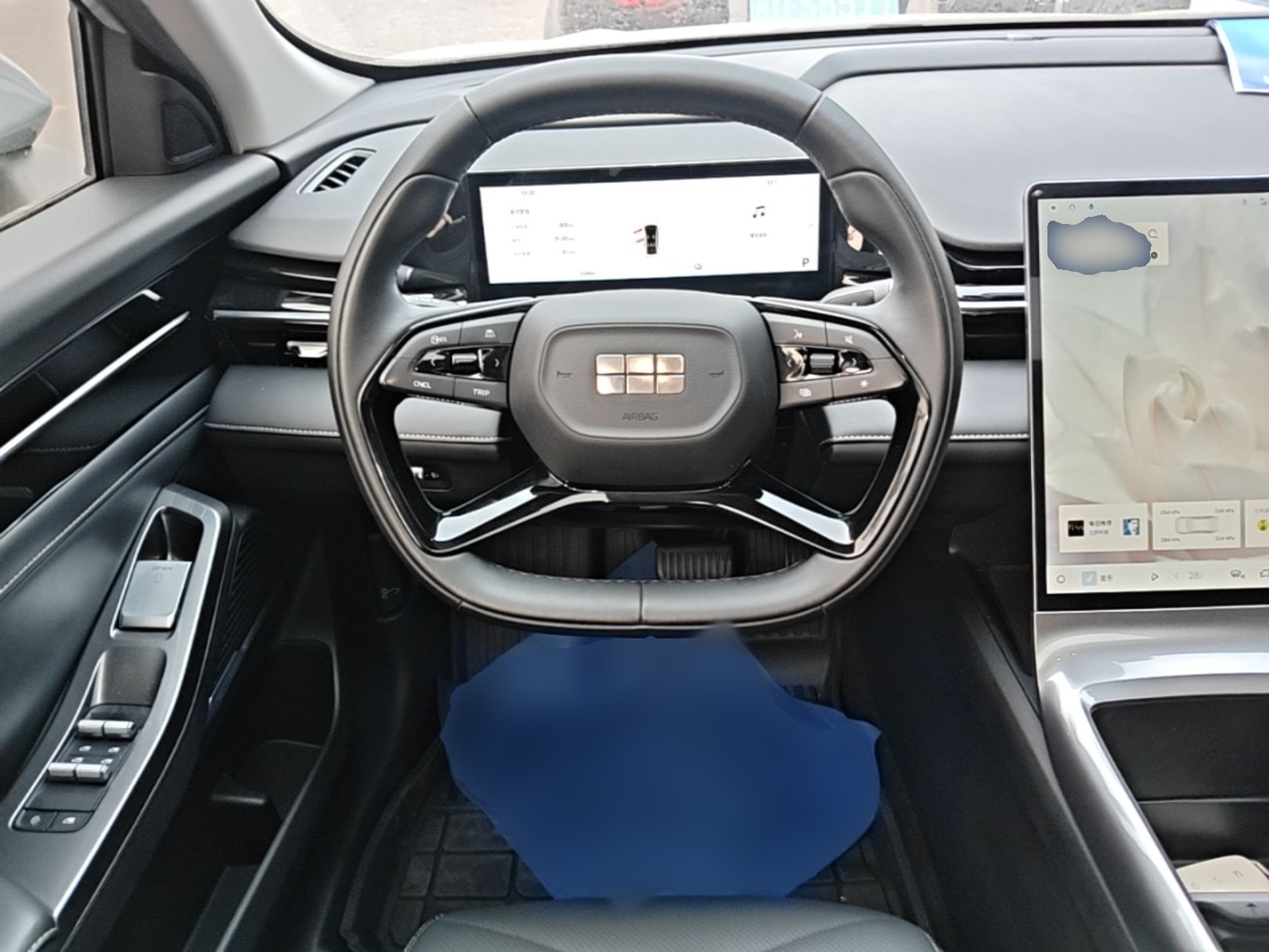 Geely Galaxy L6 2024 125km PLUS Dragon Edition — снимка 13
