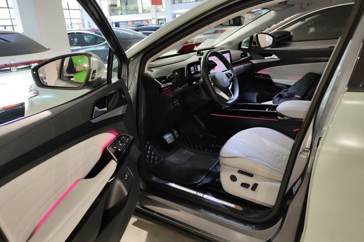 Used Volkswagen ID.6 X 2022 Smart Enjoyment Long-Range Edition
