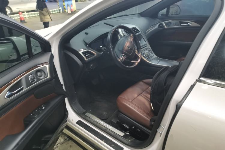 Used Lincoln MKZ 2017 2.0T Prestige Edition Left Front Seat