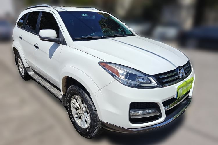 Used JMC Yusheng S350 2013 2.4T Automatic 2WD Diesel Luxury Edition 5 Seats Front Right 45 Deg