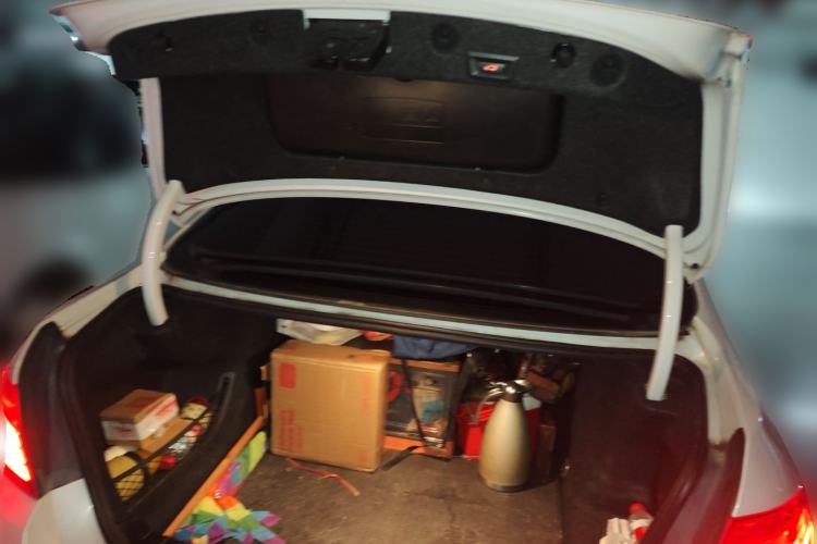 Used BMW 5 Series 2017 528Li Leading Model
