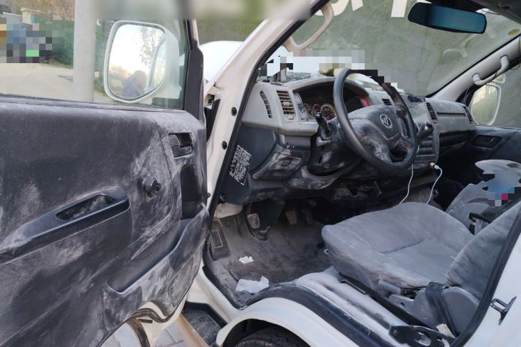 Used Foton Scenic G7 2017 2.0L Short-Wheelbase Commercial Van High-Roof 2-Seater 4Q20M