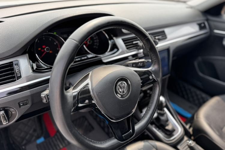 Used Volkswagen Bora 2017 1.6L Automatic Comfort Model Steering Wheel
