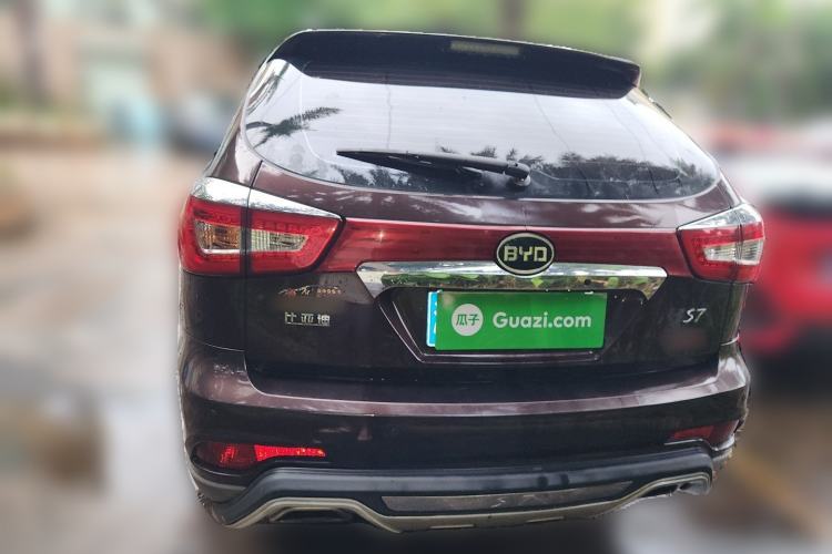Used BYD S7 2016 2.0T Automatic Prestige Edition Rear