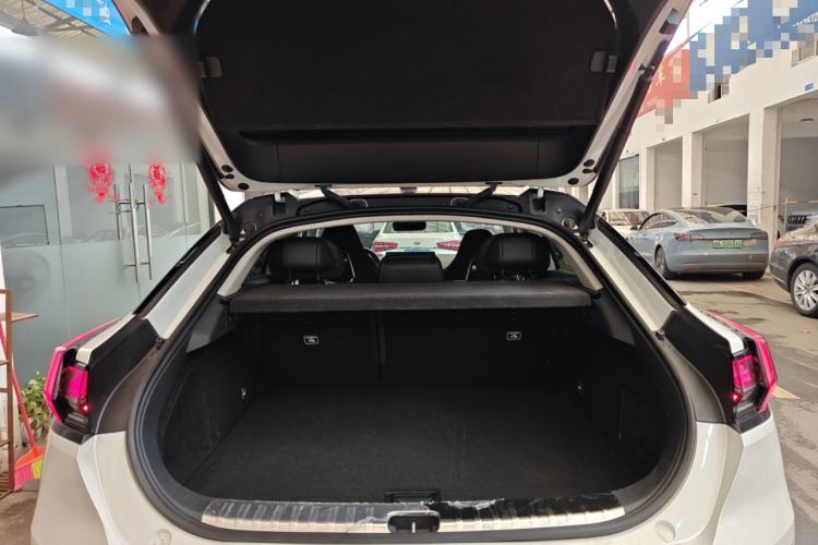 Used Zeekr 001 2022 Long-Range Dual-Motor WE Edition