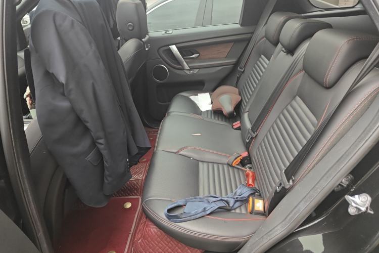 Used Land Rover Discovery Sport 2020 249 PS R-Dynamic Performance Edition
