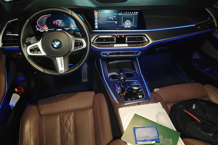 Used BMW X7 2021 xDrive40i Luxury M Sport Package
