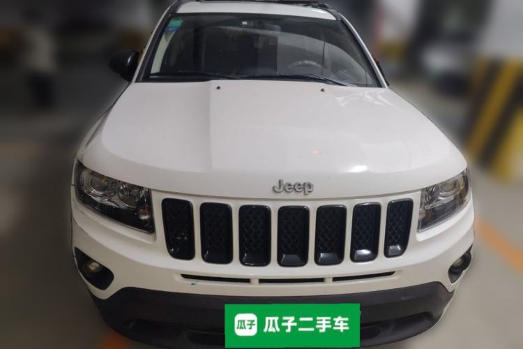 Used Jeep Compass 2013 2.4L Four-wheel Drive Black Edition with Navigation
